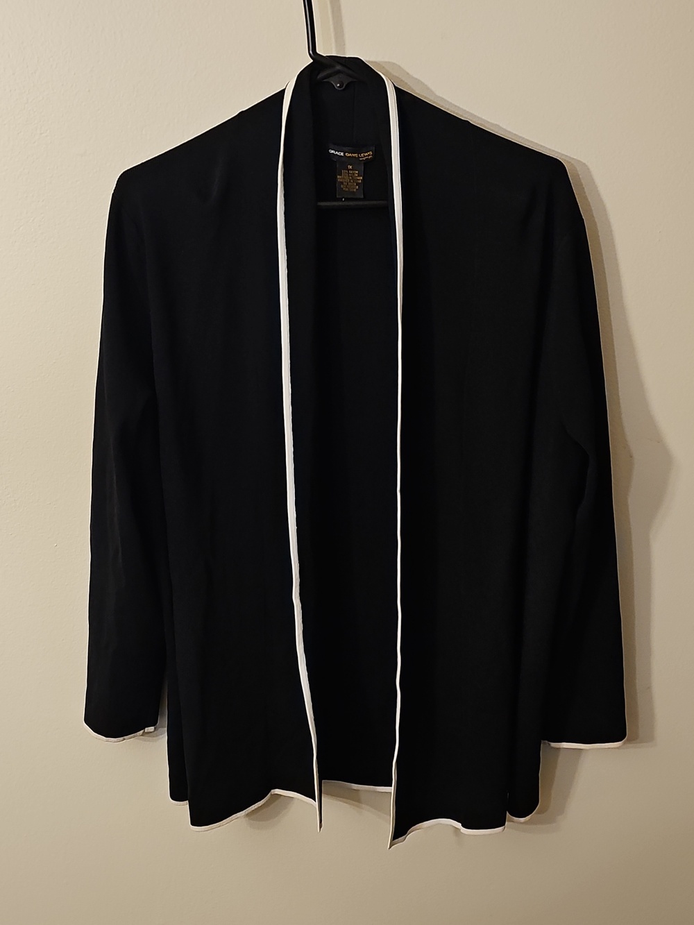 Women's GRACE DANE LEWIS Black & White Cardigan 1X